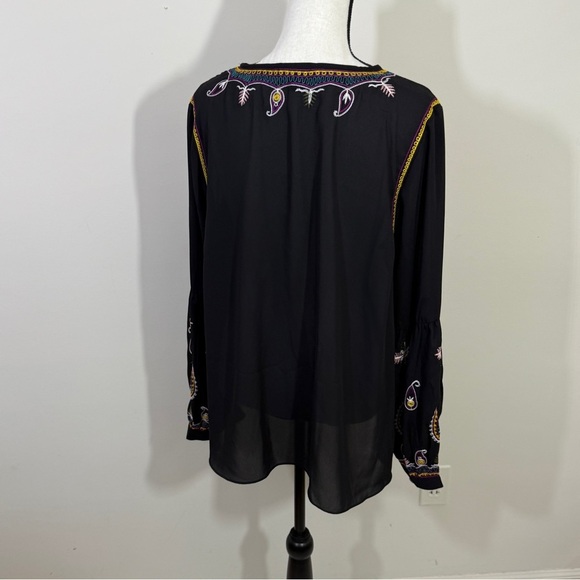 Sharagano Black Blouse sz XL  with Purple Embroidery - Picture 4 of 11